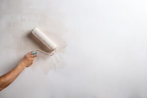 Pittura pareti idee: colori e abbinamenti per valorizzare ogni ambiente della casa