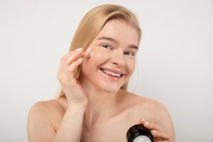 Niacinamide: a cosa serve e perché è diventata un ingrediente essenziale nella skincare